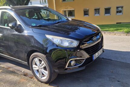 Hyundai ix35 237.000 km 5.500 &euro; Solingen 42651