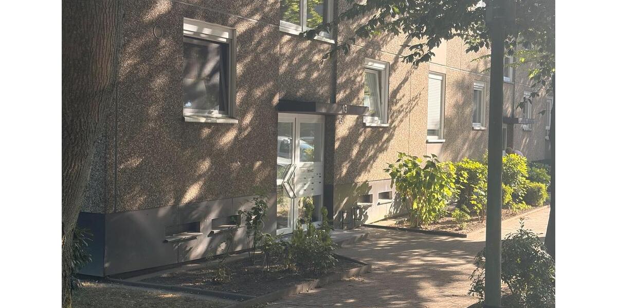 Erdgeschoßwohnung Essen Stadtbezirk VII - 3.5 Zimmer, 74 m&sup2;, 159.000&euro; | Angebot:27217658