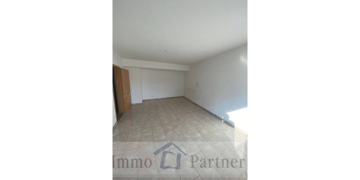 Etagenwohnung Duisburg / Aldenrade Aldenrade - 4 Zimmer, 118 m&sup2;, 158.000&euro; | Angebot:25703067