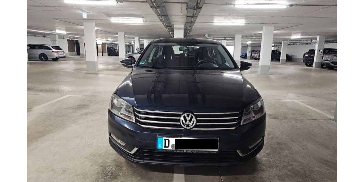VW Passat 106.960 km 13.000 &euro; Düsseldorf 40549
