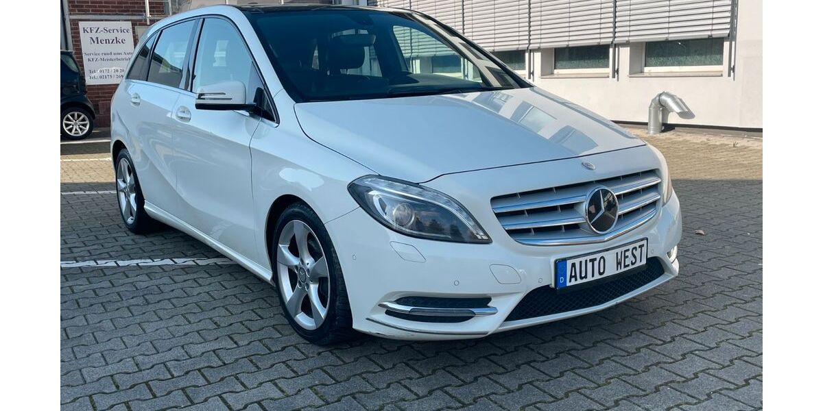 Mercedes-Benz B 180 124.585 km 8.950 &euro; Hilden 40721