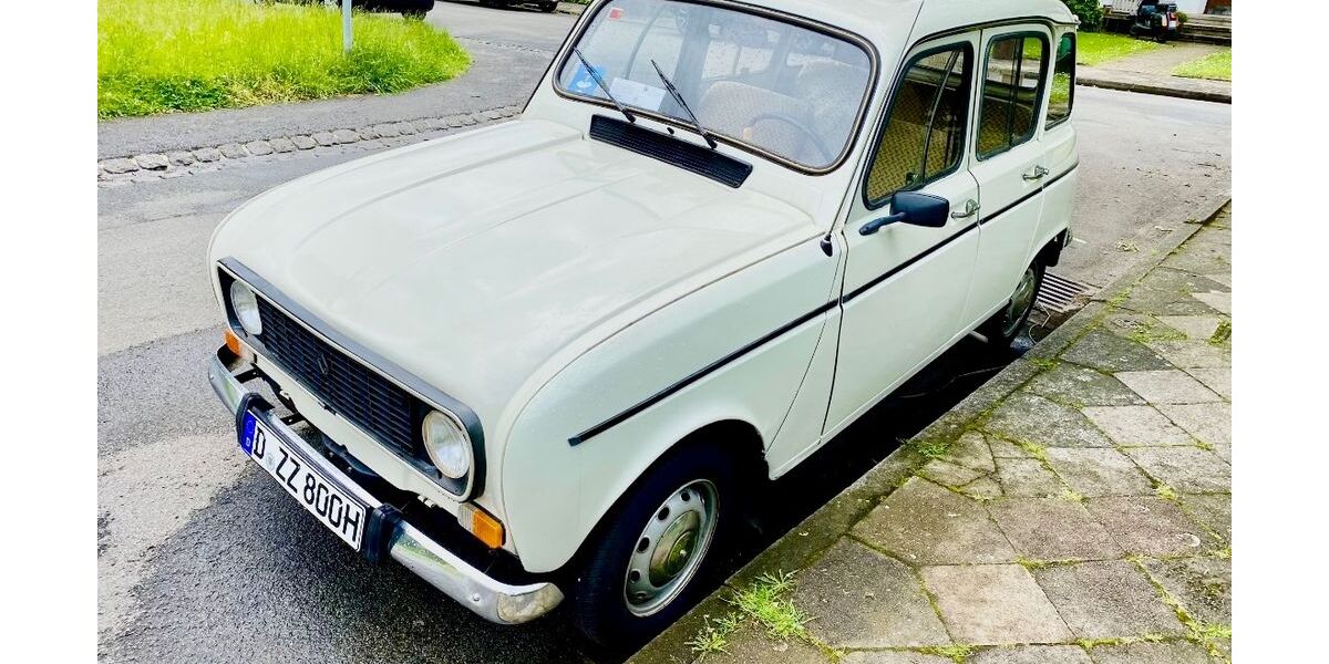 Renault R 4 76.000 km 7.900 &euro; Düsseldorf 40468