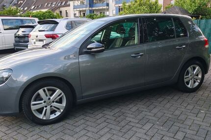 VW Golf 138.000 km 5.900 &euro; Krefeld 47829