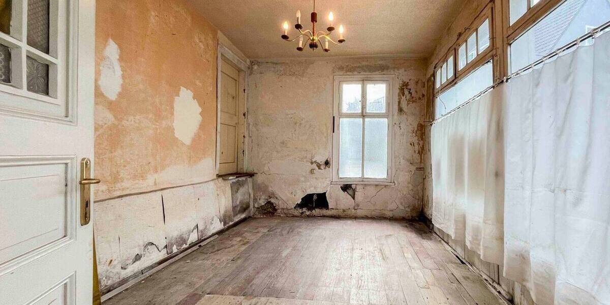 Einfamilienhaus Solingen Gräfrath - 6 Zimmer, 160.000&euro; | Angebot:26617005