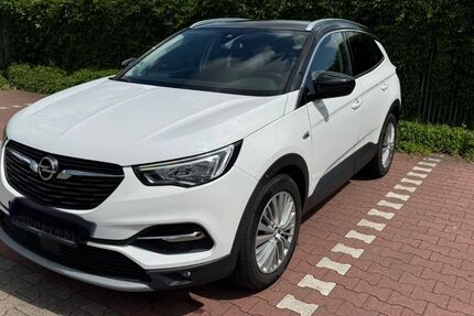 Opel Grandland (X) 69.000 km 14.200 &euro; Essen 45279