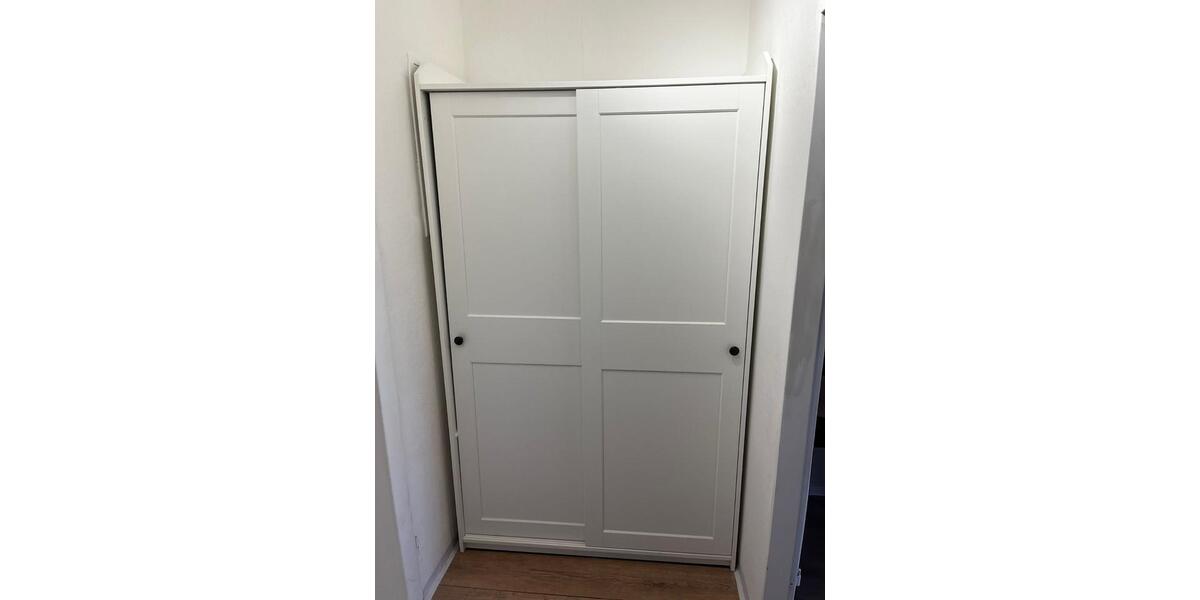 Etagenwohnung Düsseldorf Lörick - 1 Zimmer, 22 m&sup2;, 700&euro; | Angebot:25963984