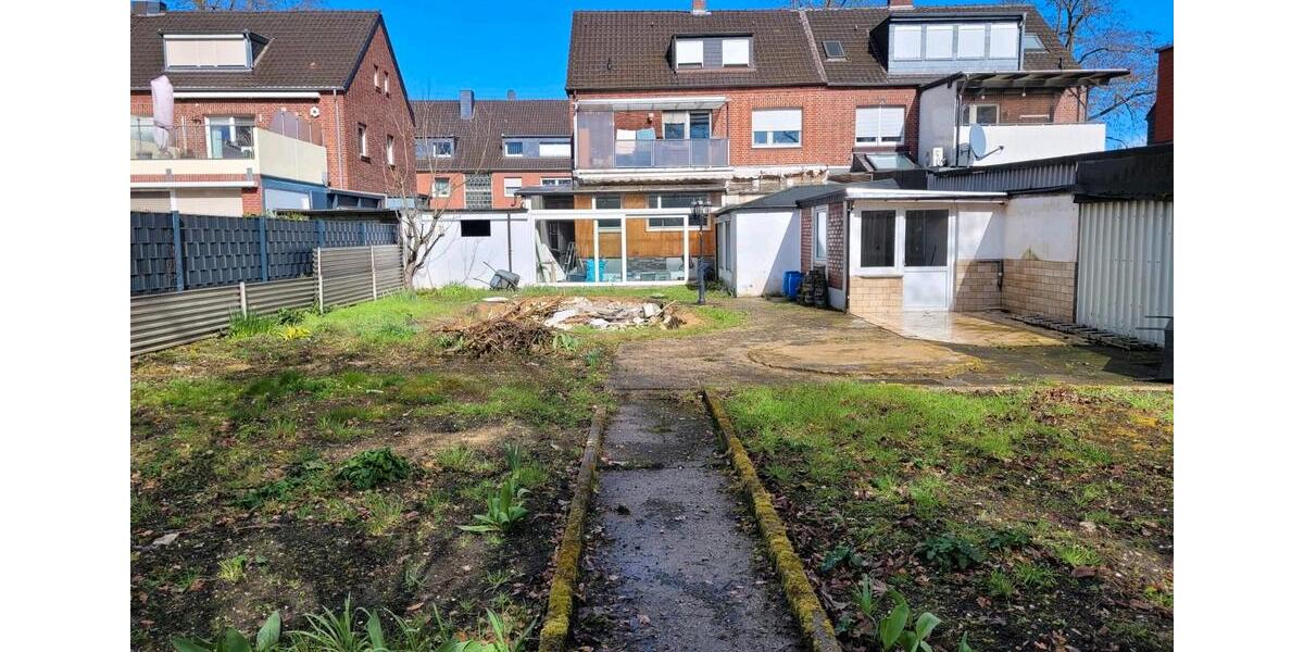 Etagenwohnung Mönchengladbach Ost - 4.5 Zimmer, 90 m&sup2;, 1.400&euro; | Angebot:25922773