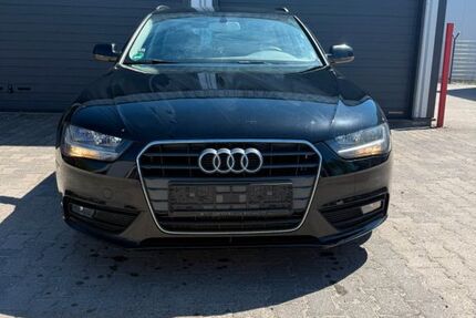 Audi A4 345.000 km 4.500 &euro; Duisburg 47239