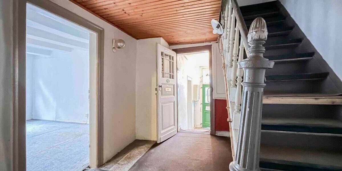 Einfamilienhaus Solingen Gräfrath - 6 Zimmer, 160.000&euro; | Angebot:26331474