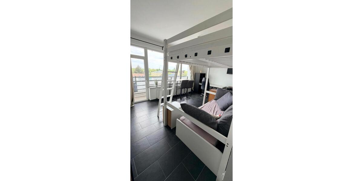 Etagenwohnung Krefeld - 1 Zimmer, 25 m&sup2;, 850&euro; | Angebot:26423175