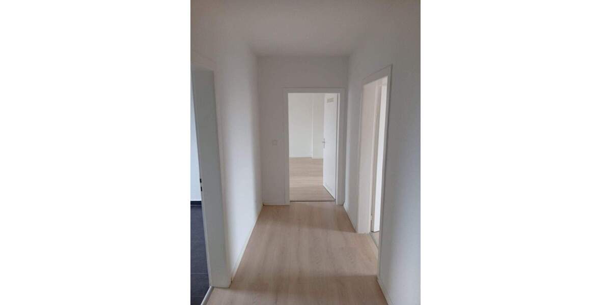 Zimmer Duisburg Alt-Hamborn - 3 Zimmer, 77 m&sup2;, 579&euro; | Angebot:25750181