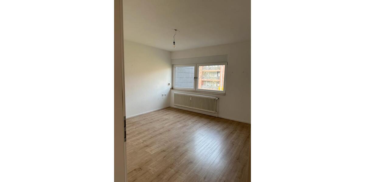 Etagenwohnung Kaarst - 3 Zimmer, 88 m&sup2;, 275.000&euro; | Angebot:25442258