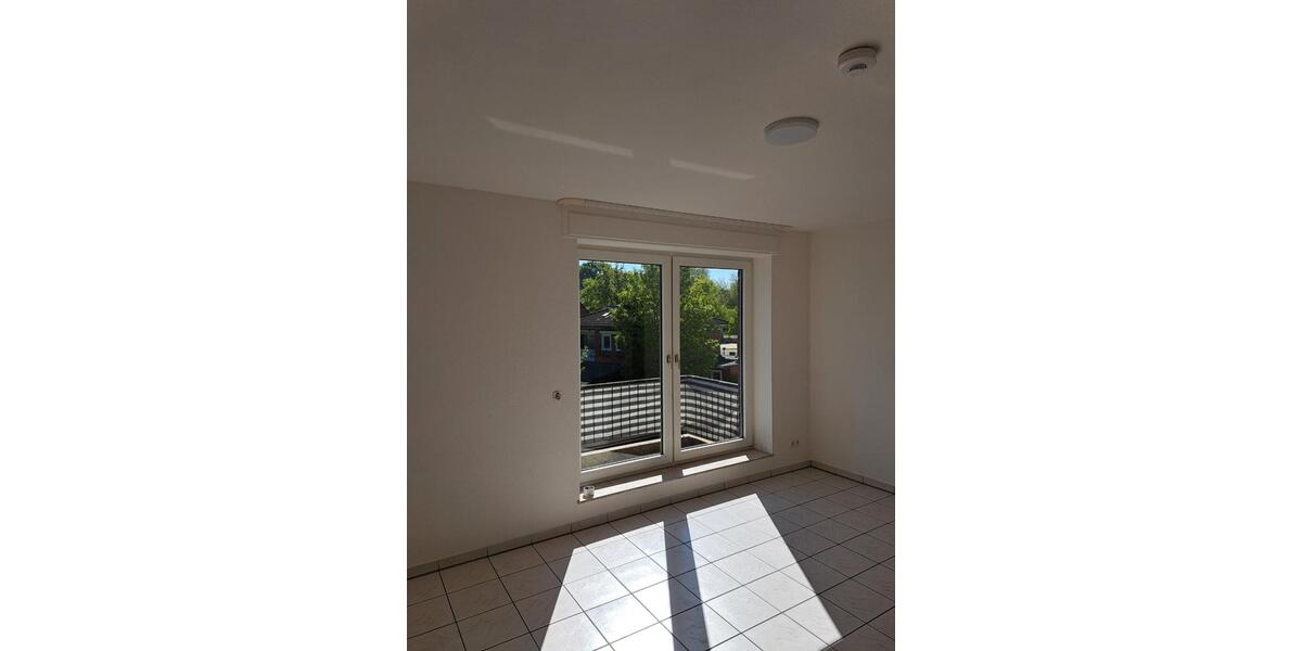 Etagenwohnung Essen Stadtbezirk IV - 1 Zimmer, 26 m&sup2;, 310&euro; | Angebot:26441654