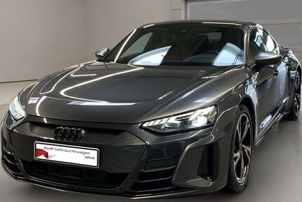 Audi e-tron GT 55.604 km 46.998 &euro; Krefeld 47805