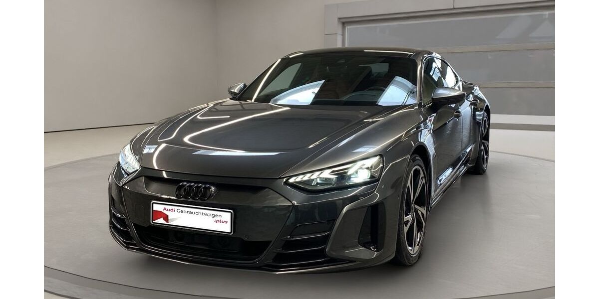 Audi e-tron GT 55.604 km 46.998 &euro; Krefeld 47805