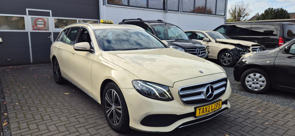 Mercedes-Benz E 200 404.571 km 9.600 &euro; Korschenbroich 41352