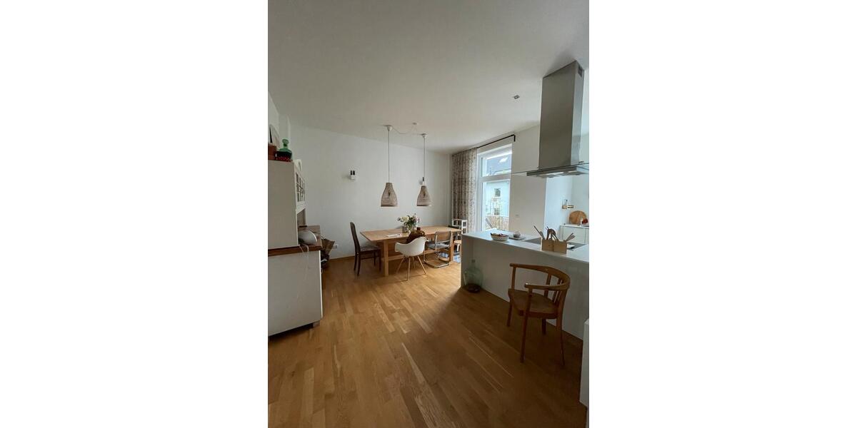 Etagenwohnung Essen Stadtbezirk III - 3.5 Zimmer, 85 m&sup2;, 279.000&euro; | Angebot:26945486