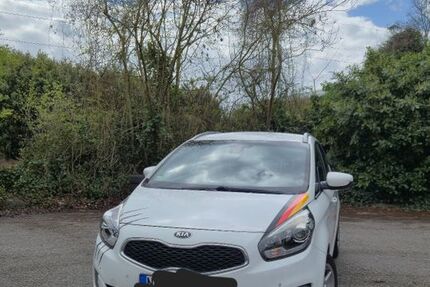 Kia Carens 94.000 km 8.990 &euro; Korschenbroich 41352