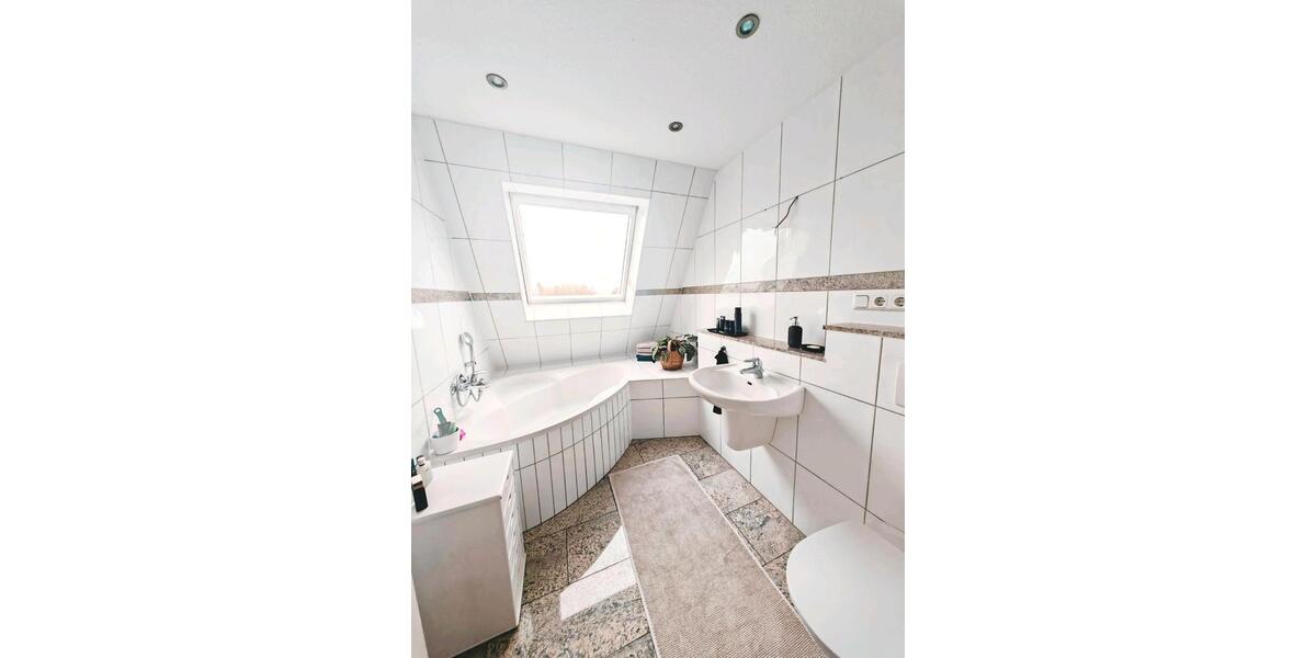 Etagenwohnung Moers Schwafheim - 3 Zimmer, 78 m&sup2;, 325.000&euro; | Angebot:25129730