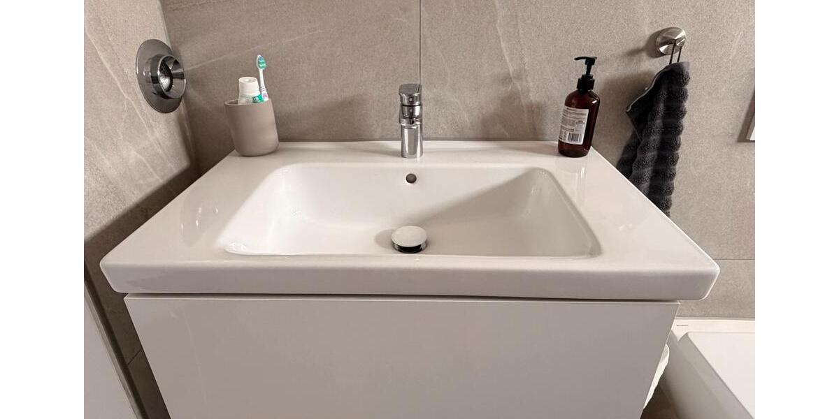 Dachgeschoßwohnung Duisburg Huckingen - 3 Zimmer, 70 m&sup2;, 230.000&euro; | Angebot:27213800