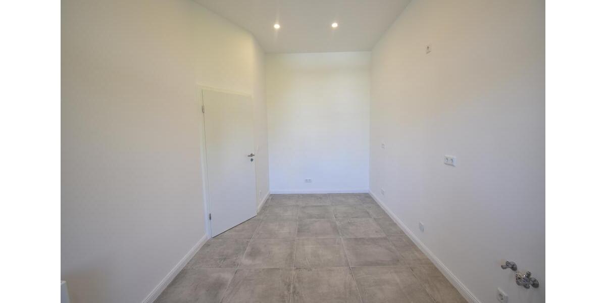 Etagenwohnung Düsseldorf Lörick - 2 Zimmer, 53 m&sup2;, 1.045&euro; | Angebot:26447343