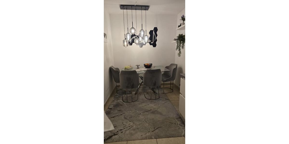 Erdgeschoßwohnung Remscheid Lüttringhausen - 5 Zimmer, 173 m&sup2;, 369.000&euro; | Angebot:27198841