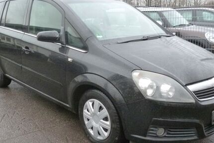 Opel Zafira 267.000 km 1.350 &euro; Bottrop 46238