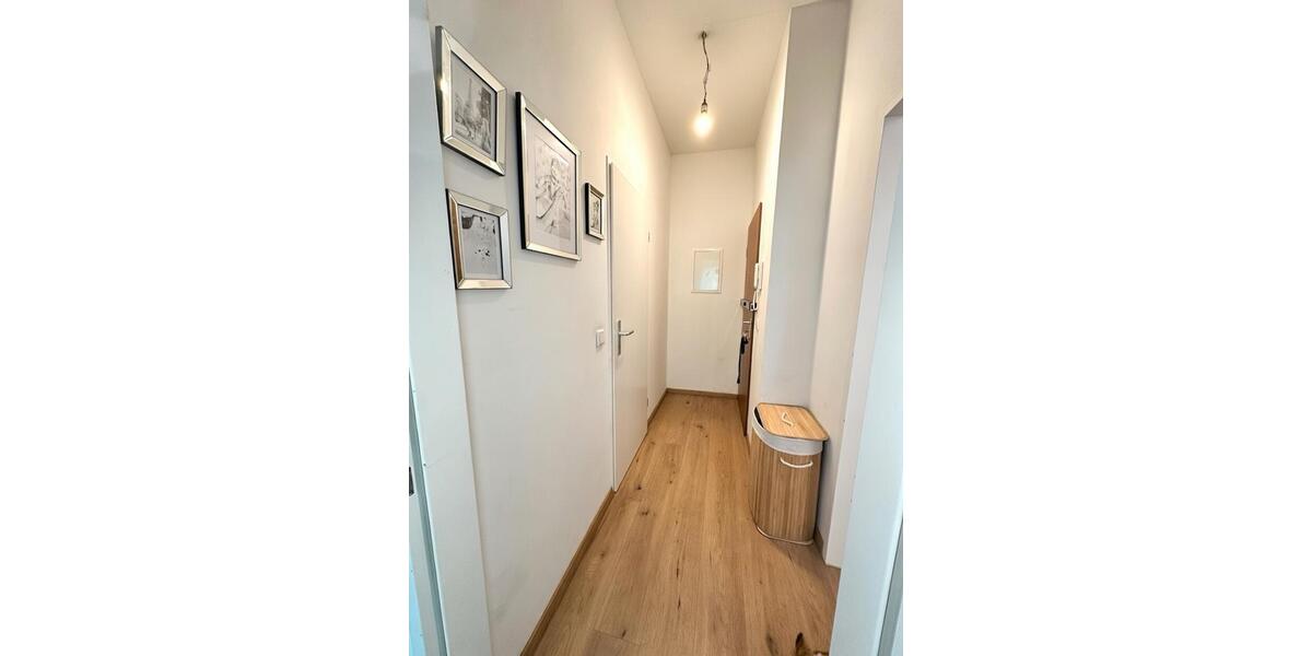 Etagenwohnung Düsseldorf Flingern Süd - 1 Zimmer, 38 m&sup2;, 1.650&euro; | Angebot:26122134