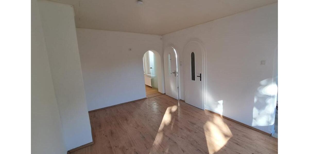 Etagenwohnung Krefeld Fischeln - 4 Zimmer, 112 m&sup2;, 1.420&euro; | Angebot:27549524