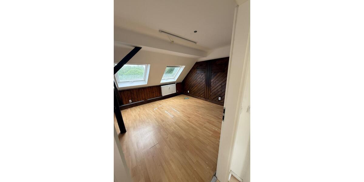 Mehrfamilienhaus, Wohnhaus Essen Stadtbezirk VII - 450.000&euro; | Angebot:27194385