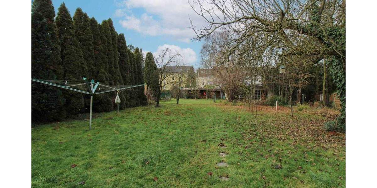 Einfamilienhaus Essen Frintrop - 6 Zimmer, 266 m&sup2;, 1.040.000&euro; | Angebot:25746959