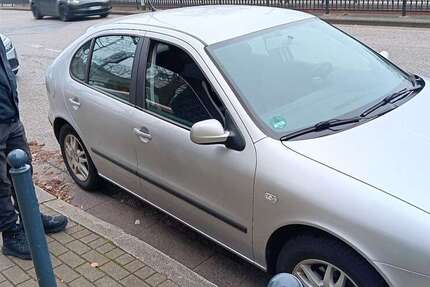 Seat Leon 276.000 km 2.200 &euro; Mülheim an der Ruhr, Stadt 45468