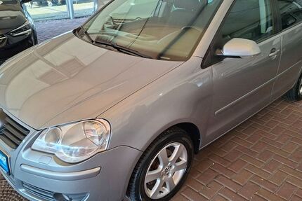VW Polo 100.500 km 4.890 &euro; Wülfrath 42489