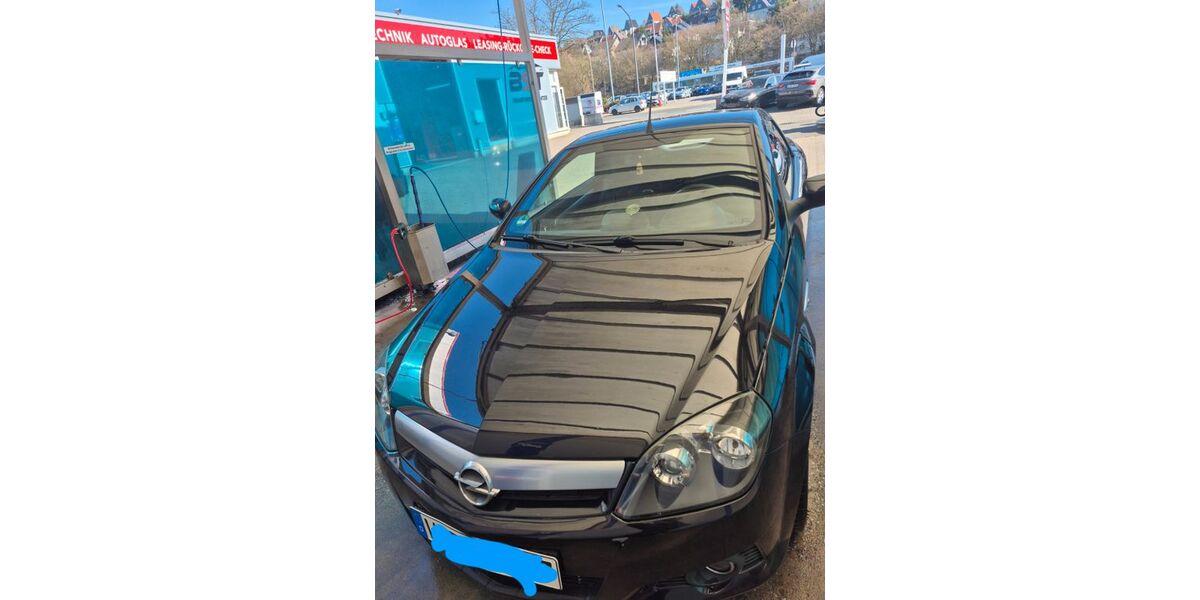 Opel Tigra 85.500 km 2.990 &euro; Wuppertal 42279