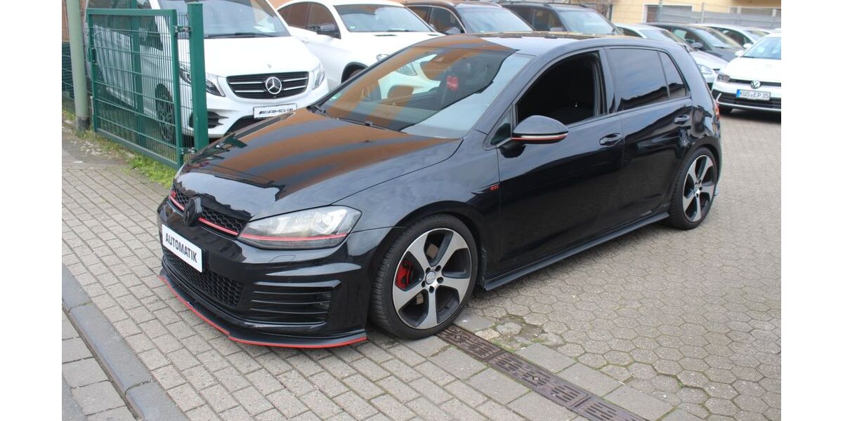 VW Golf 145.000 km 16.850 &euro; Duisburg 47139