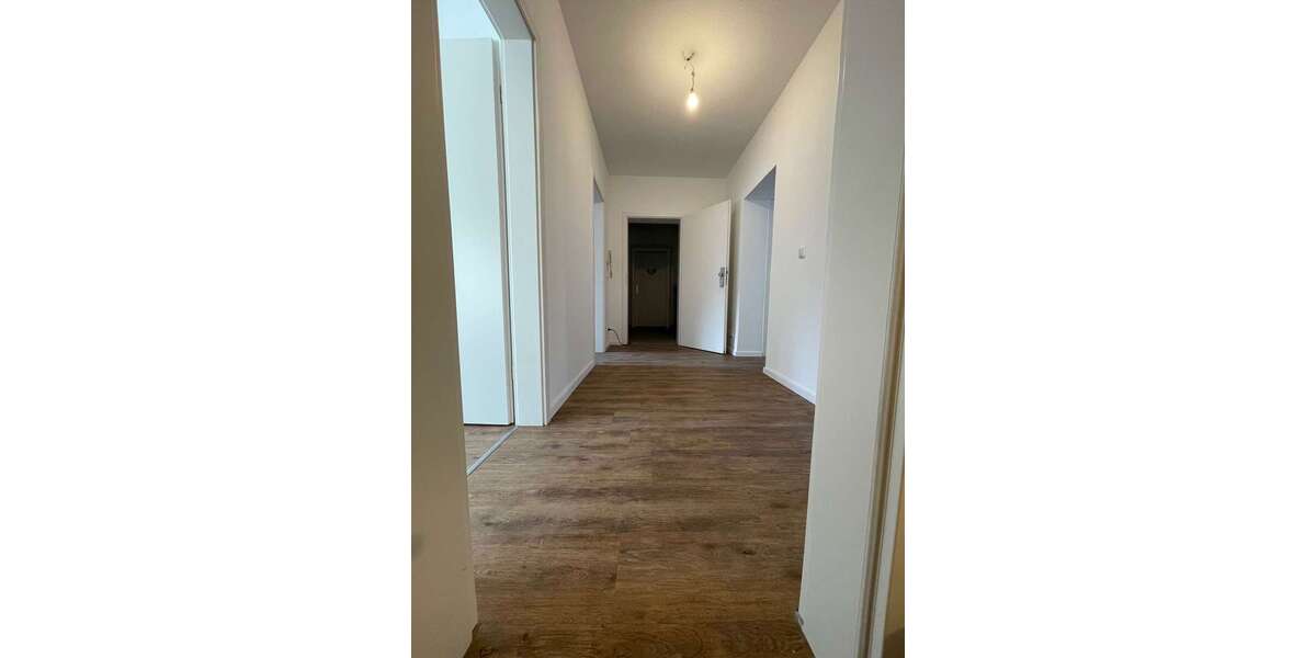 Etagenwohnung Krefeld Krefeld-Mitte - 3 Zimmer, 73 m&sup2;, 650&euro; | Angebot:25408169