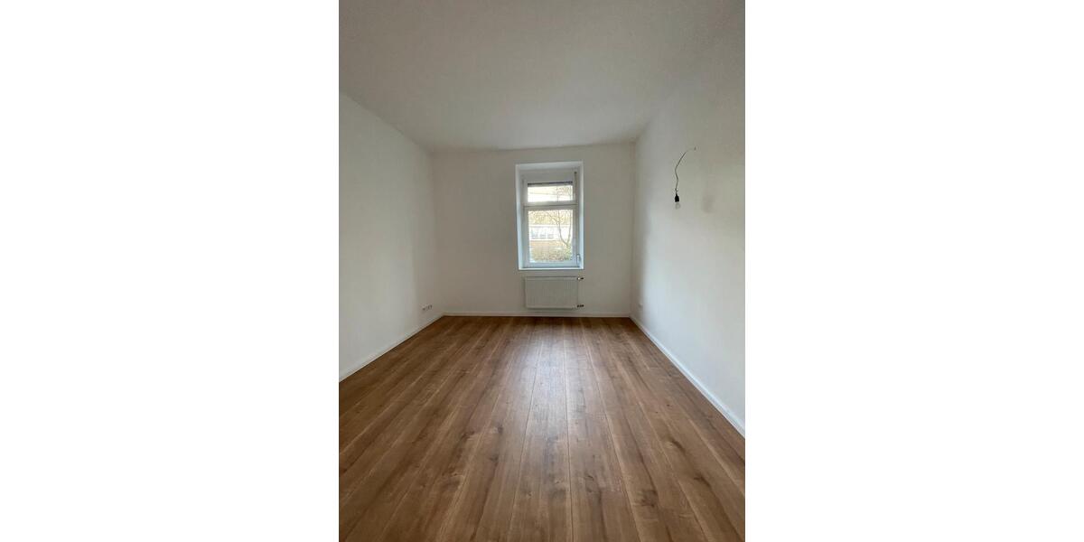 Erdgeschoßwohnung Mettmann - 1 Zimmer, 30 m&sup2;, 330&euro; | Angebot:24870961