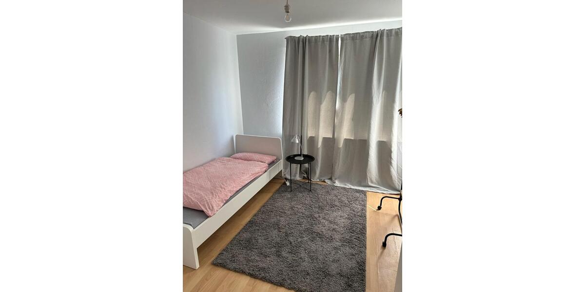 Etagenwohnung Duisburg Duisburg-Mitte - 3 Zimmer, 65 m&sup2;, 99.000&euro; | Angebot:27189731