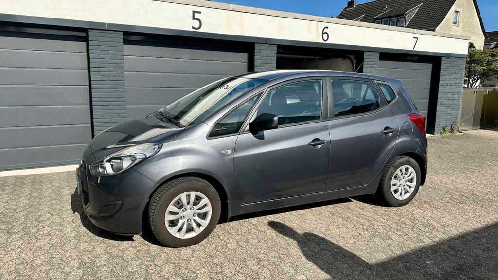 Hyundai ix20 118.000 km 5.980 &euro; Oberhausen 46047