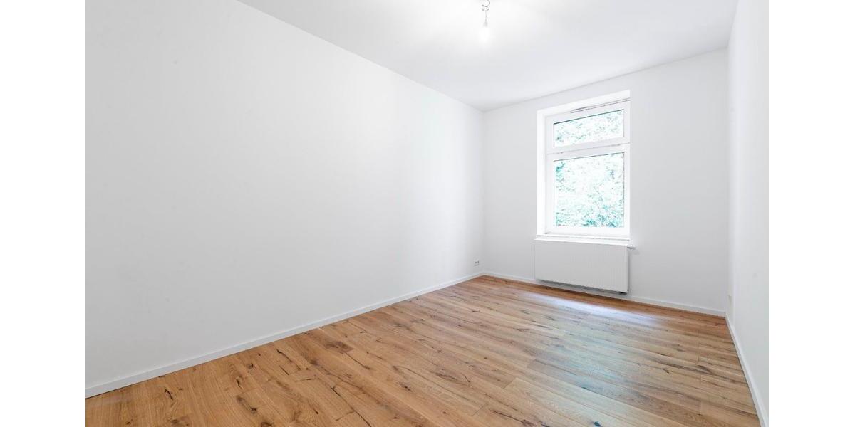Etagenwohnung Wuppertal Arrenberg - 2 Zimmer, 75 m&sup2;, 880&euro; | Angebot:26005025