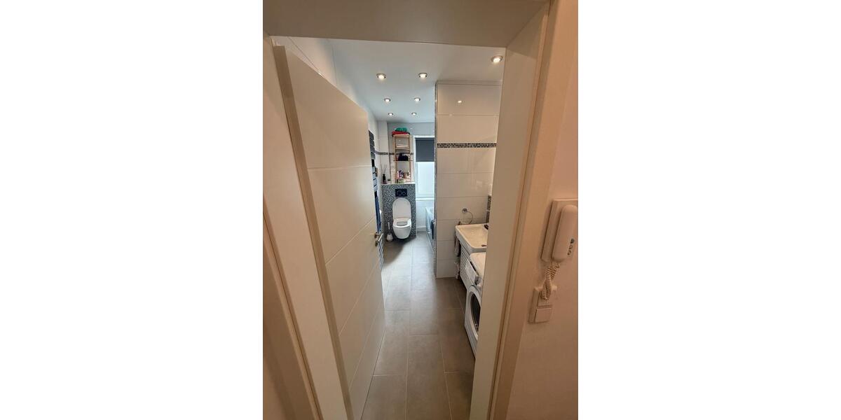 Etagenwohnung Duisburg Duisburg-Mitte - 2 Zimmer, 48 m&sup2;, 600&euro; | Angebot:25916598