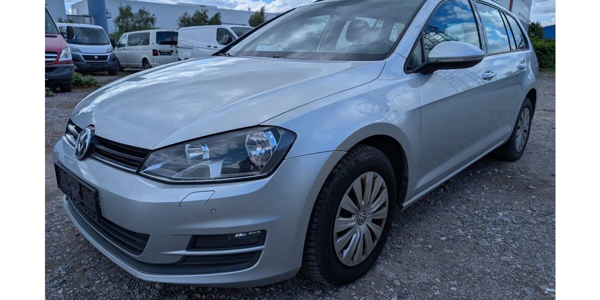 VW Golf 316.000 km 4.450 &euro; Essen 45356