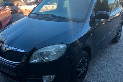 Skoda Fabia 203.458 km 1.290 &euro; Düsseldorf 40231