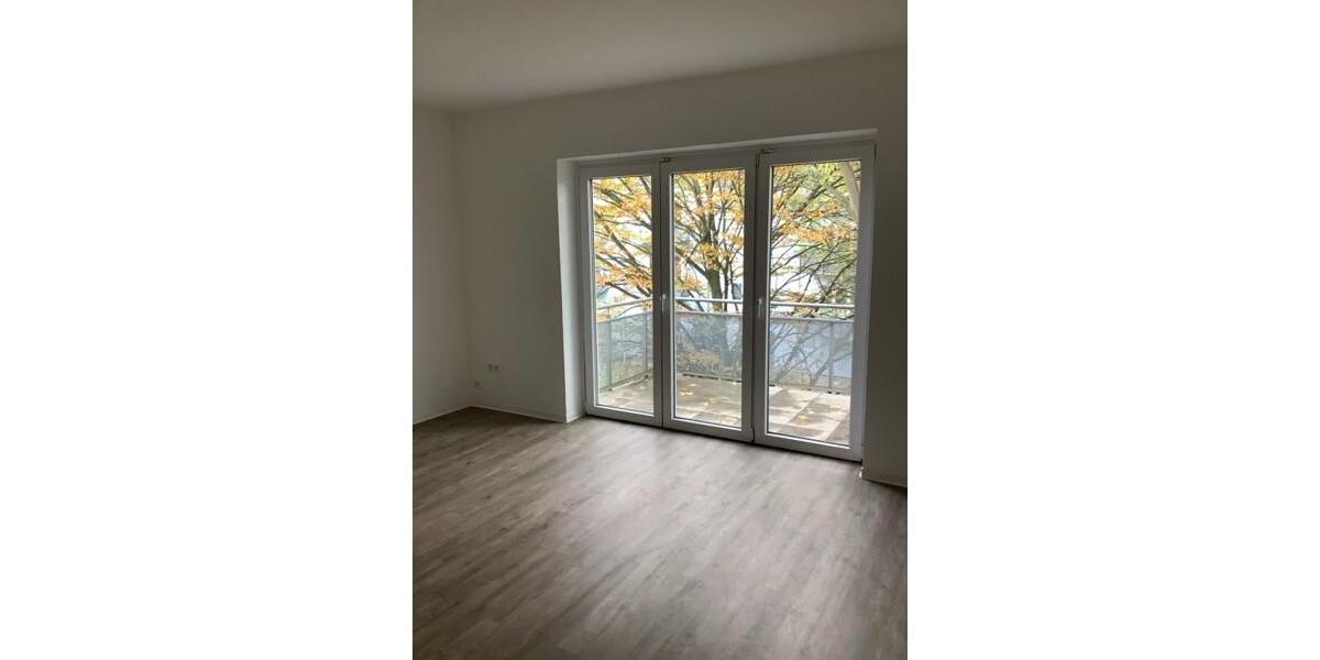 Etagenwohnung Duisburg Duisburg-Mitte - 2 Zimmer, 65 m&sup2;, 569&euro; | Angebot:26642401