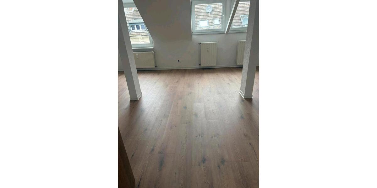 Dachgeschoßwohnung Krefeld - 1 Zimmer, 50 m&sup2;, 85.000&euro; | Angebot:27189124
