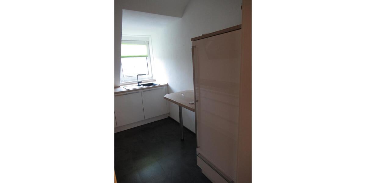 Dachgeschoßwohnung Mönchengladbach Ost - 3 Zimmer, 57 m&sup2;, 520&euro; | Angebot:26024445