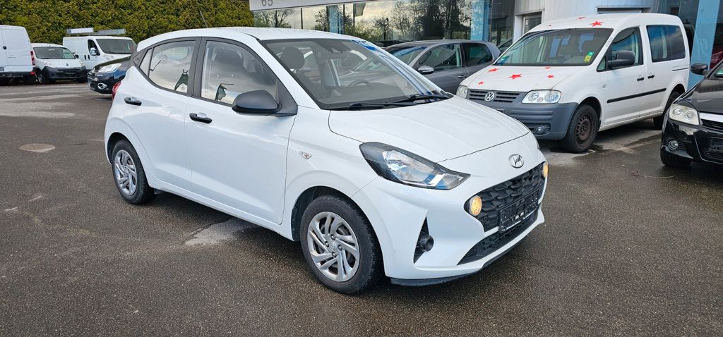 Hyundai i10 119.140 km 6.950 &euro; Neuss 41469