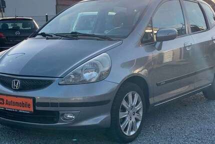 Honda Jazz 230.669 km 2.890 &euro; Meerbusch 40670