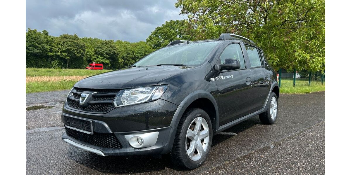 Dacia Sandero 124.600 km 4.490 &euro; Neukirchen-Vluyn 47506