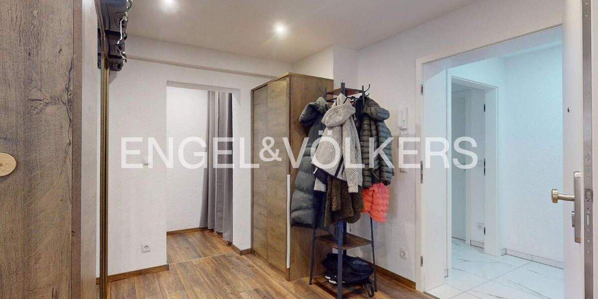 Etagenwohnung Moers Moers-Mitte - 5 Zimmer, 156 m&sup2;, 375.000&euro; | Angebot:25709623